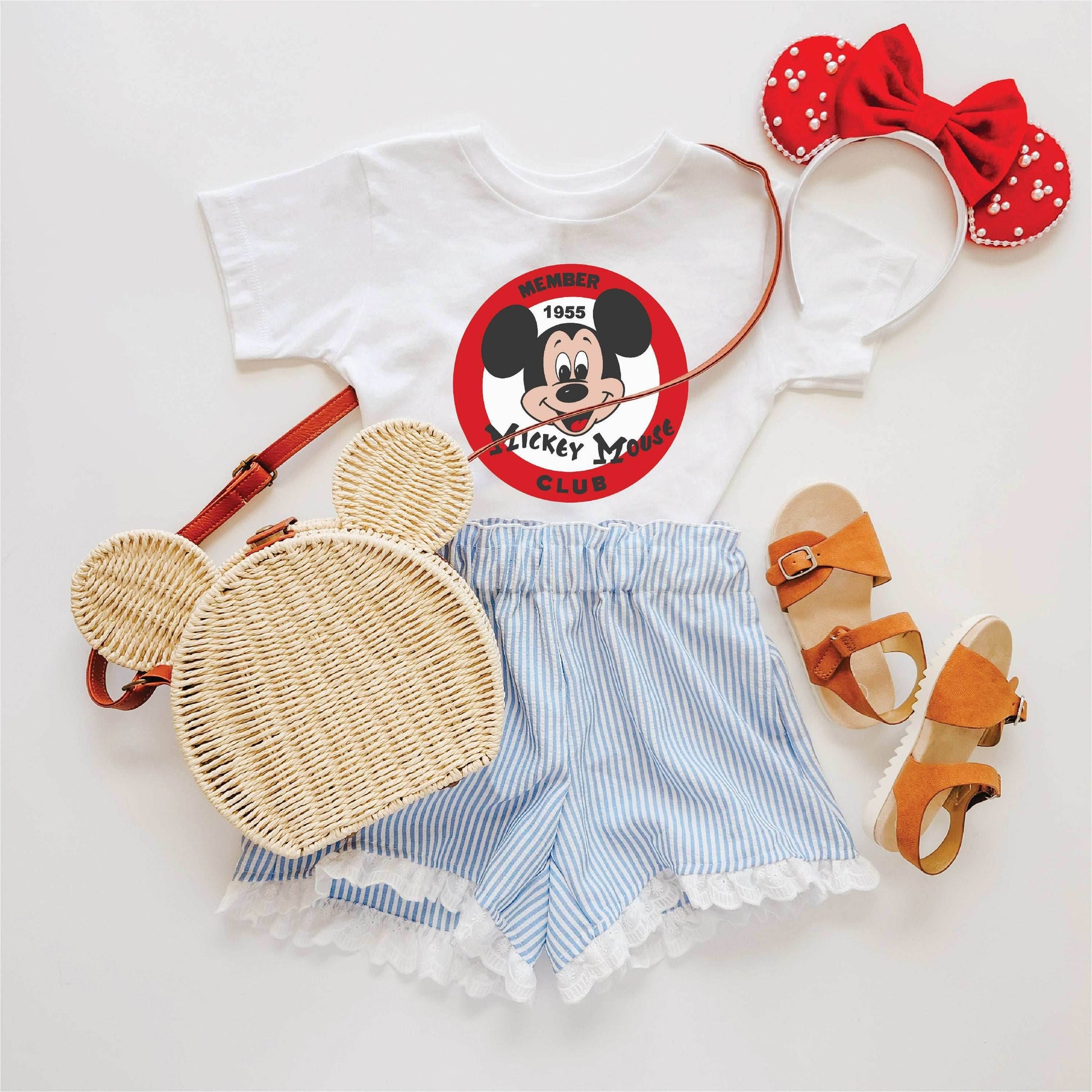 Members Club T-Shirt featheredbreaths