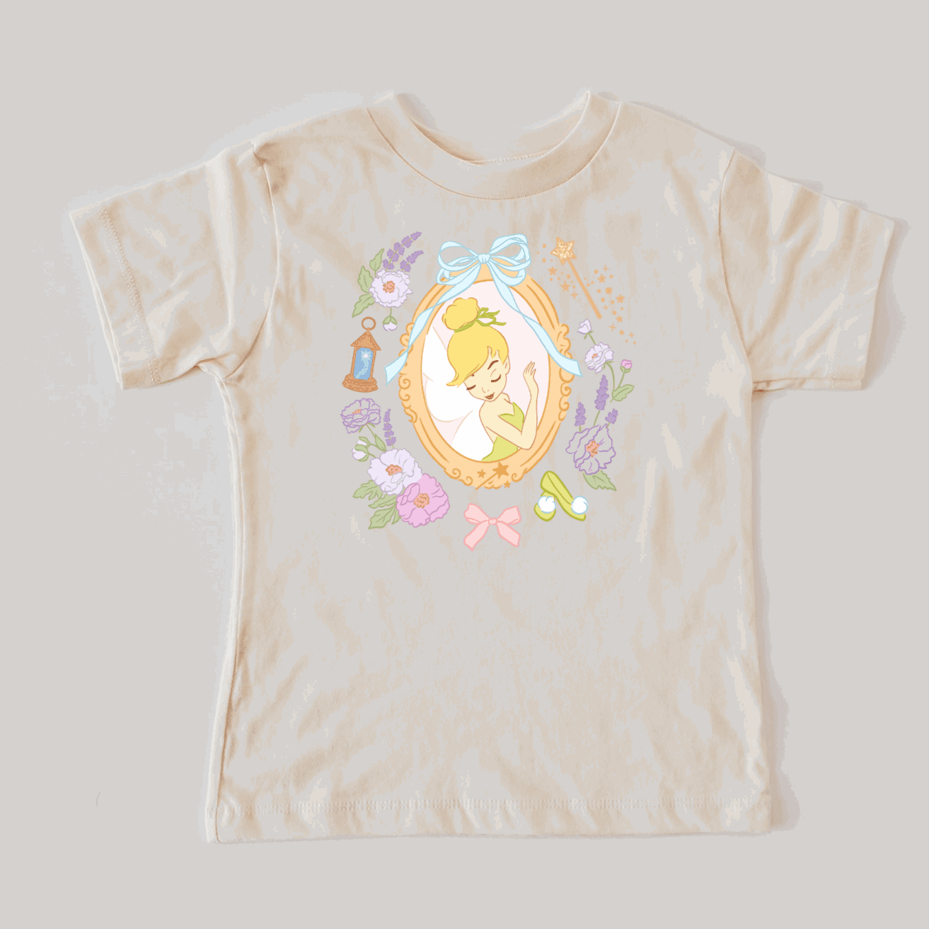 Miss Bell T-Shirt featheredbreaths