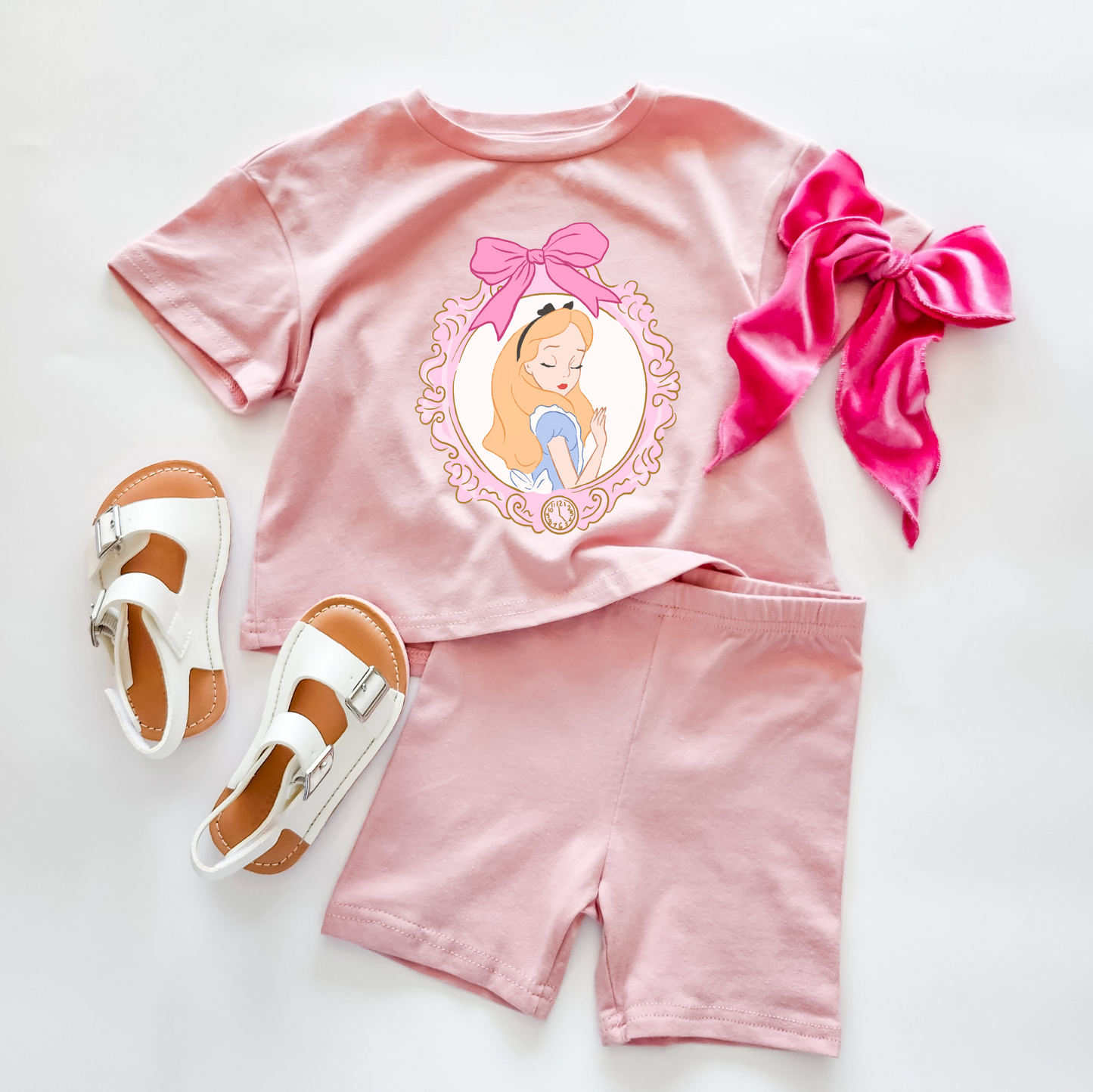 Wonderland Biker Set