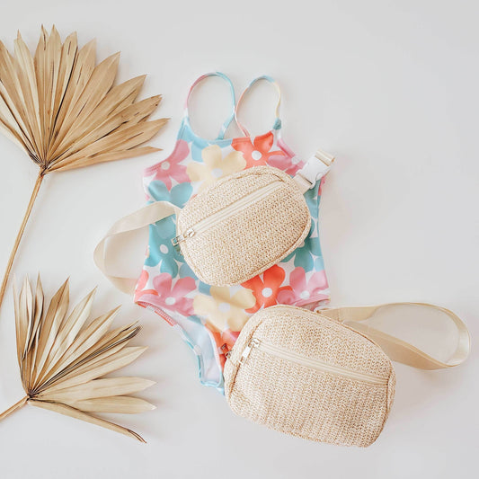 Mama and Mini Straw FannyPacks featheredbreaths