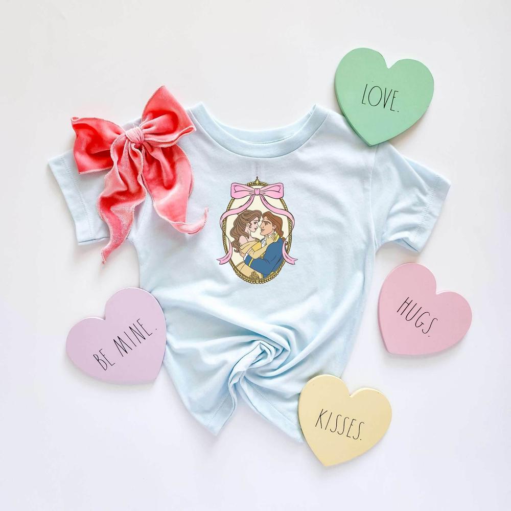 Belle in Love T-Shirt featheredbreaths