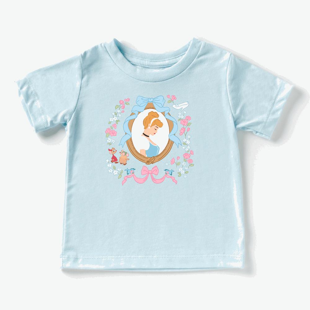 Glass Slipper Princess T-Shirt featheredbreaths