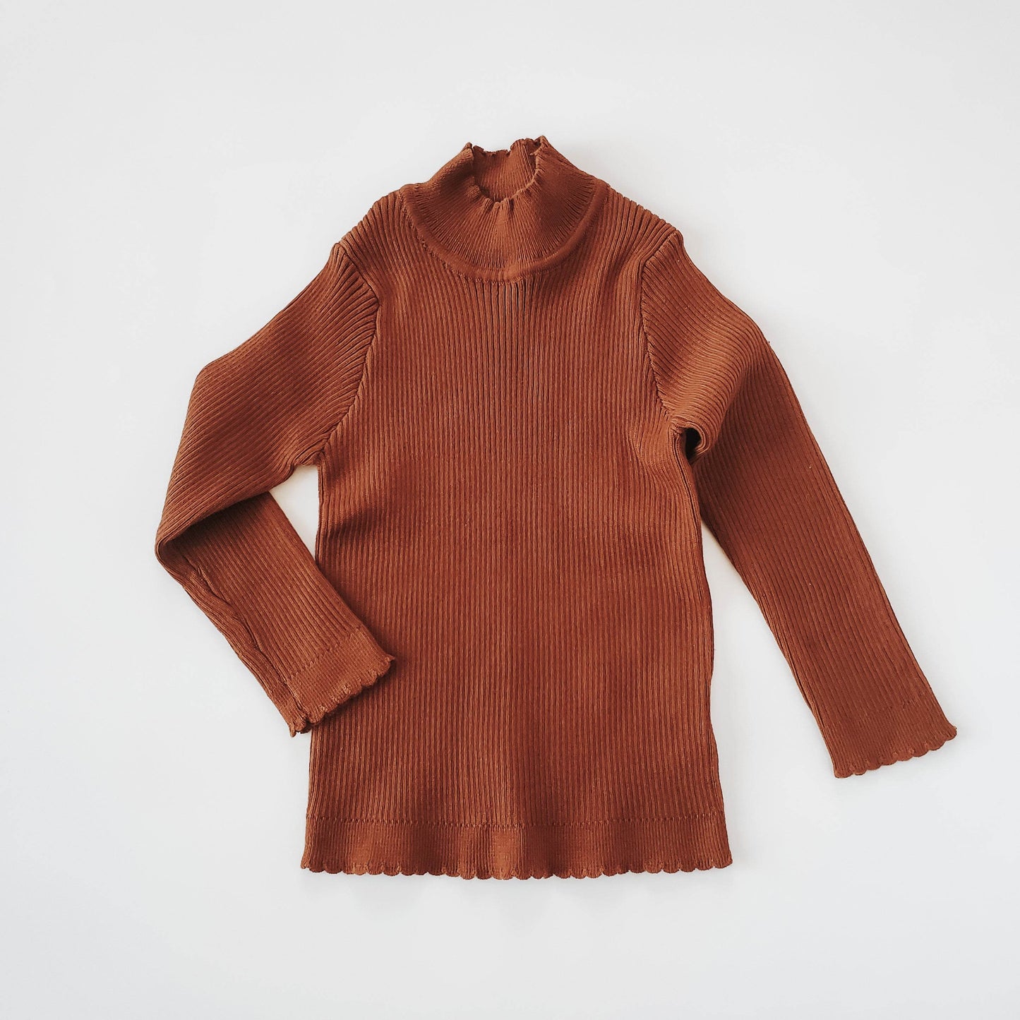 Scallop Trim Sweater - Stylish and Cozy Knitwear featheredbreaths