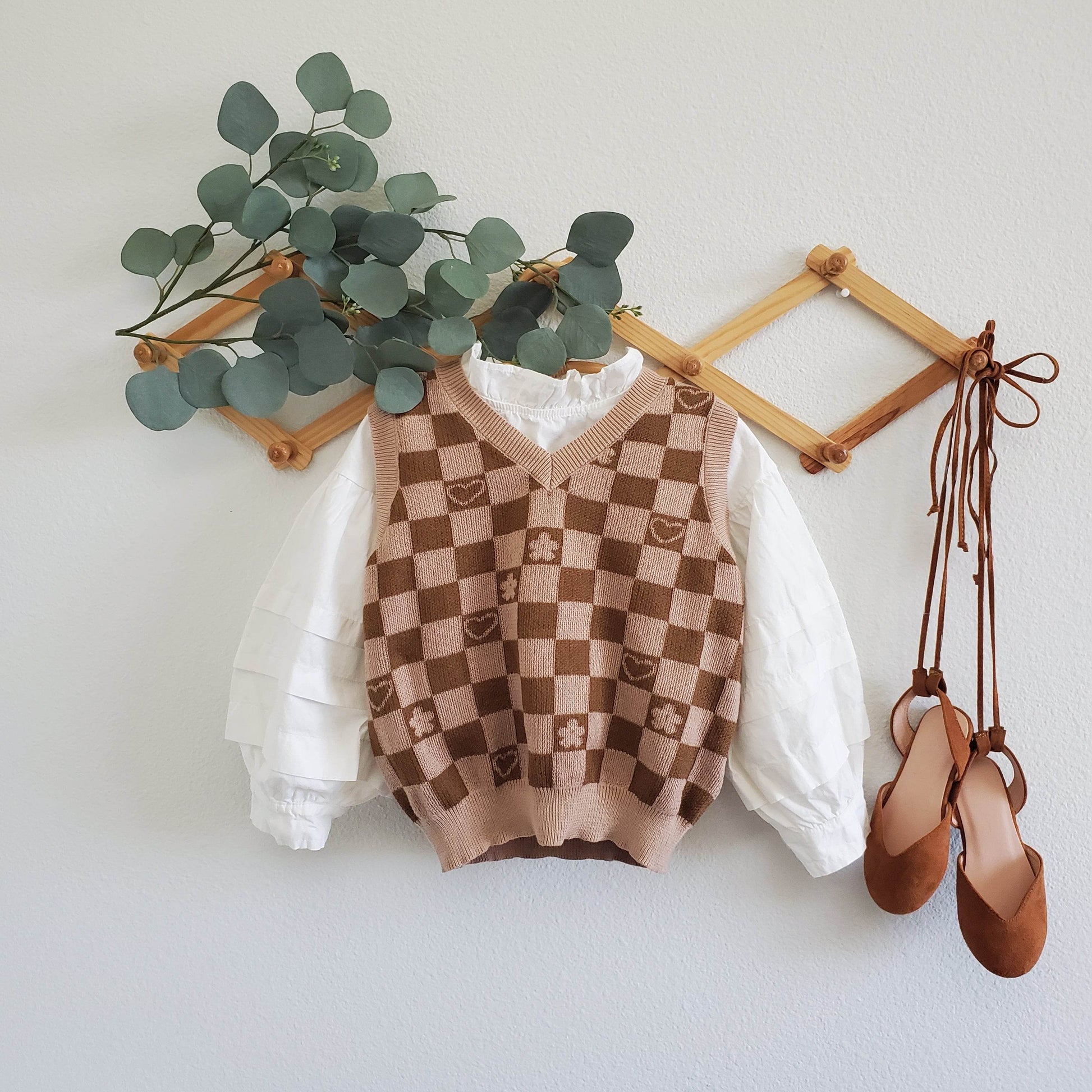 Stylish Preppy Checkered Fall Vest featheredbreaths