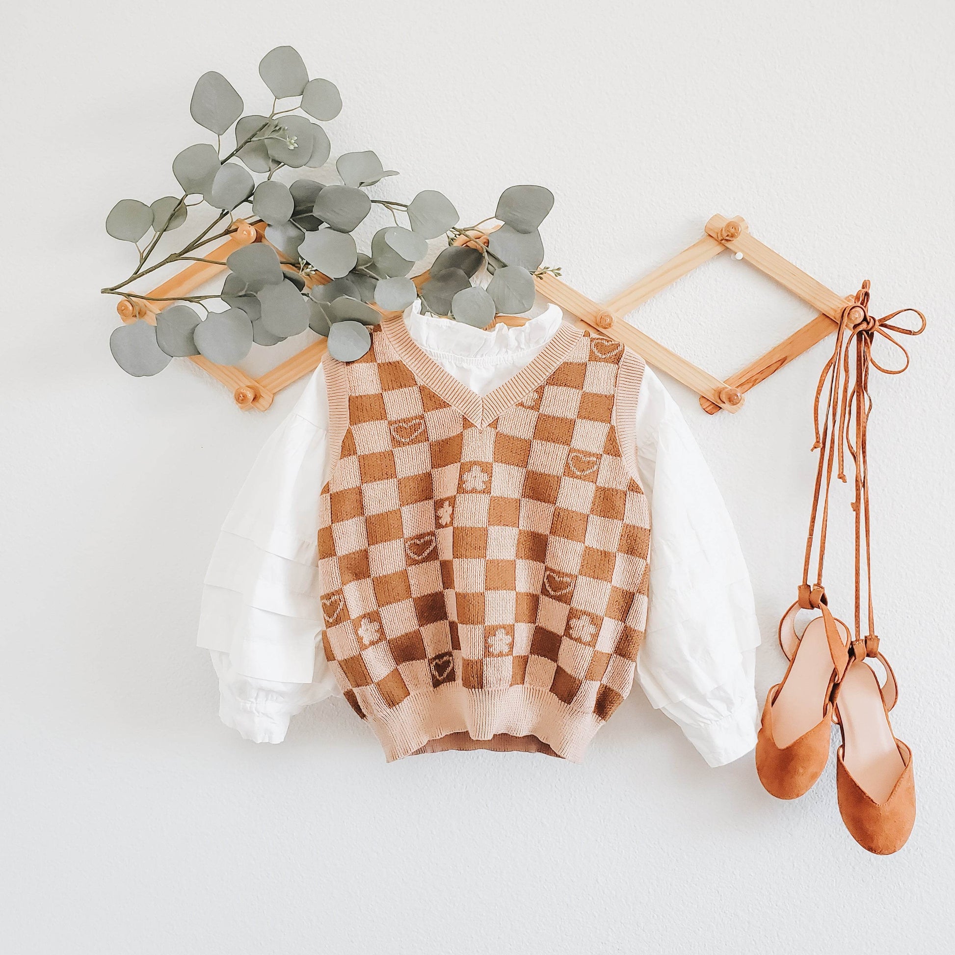 Stylish Preppy Checkered Fall Vest featheredbreaths