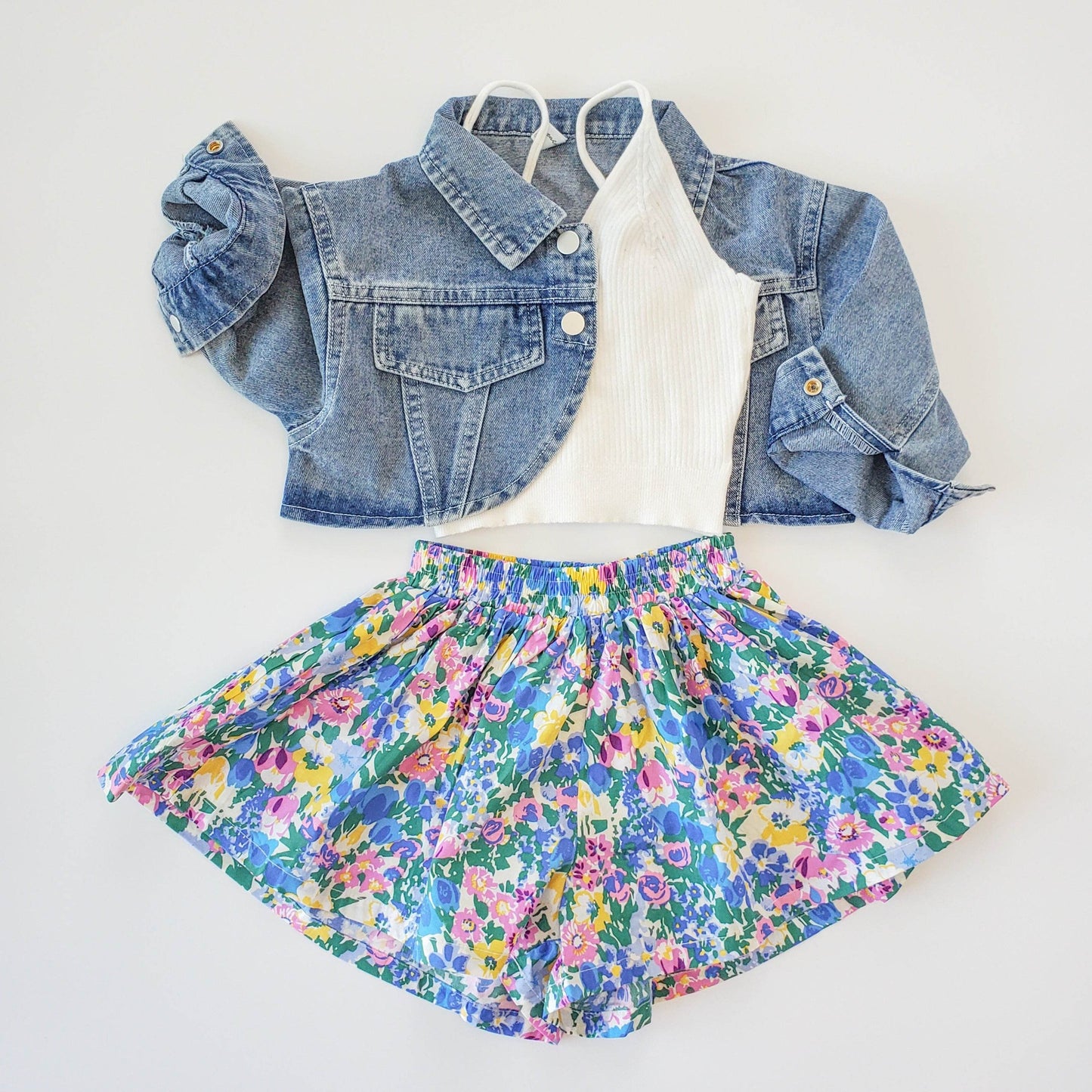 Cropped Denim Jacket - Trendy Style and Comfort featheredbreaths