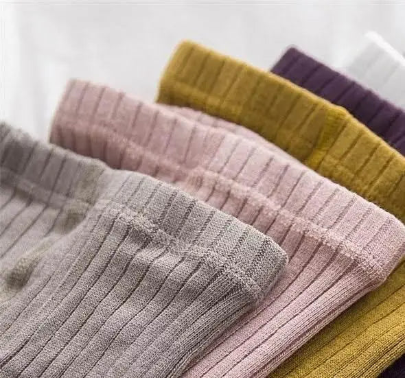 Ribbed Leggings for Infant Girls - Comfortable and Stylish Baby Leggings featheredbreaths